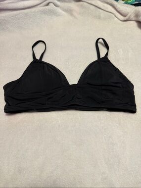 PINK Victoria's Secret Black Wireless Bralette